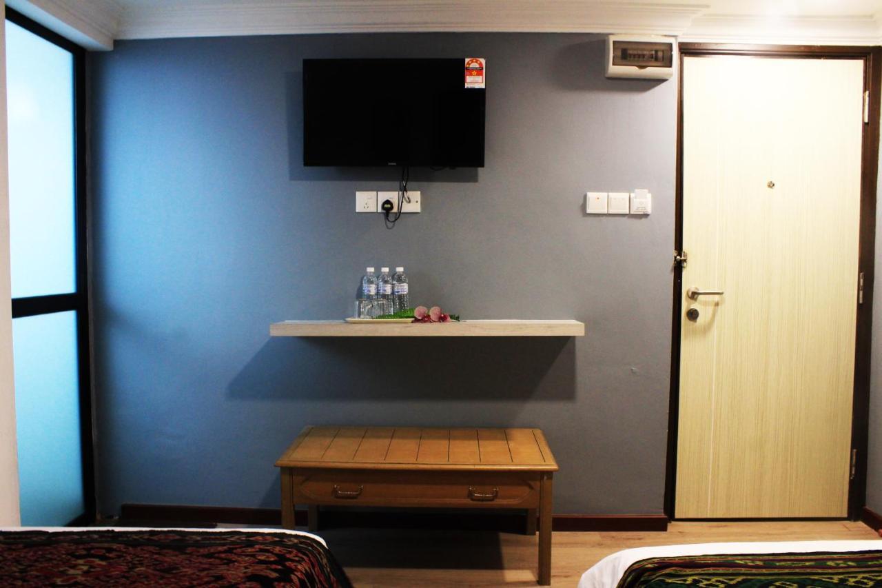 Kapit Hotel Kuching Exterior foto