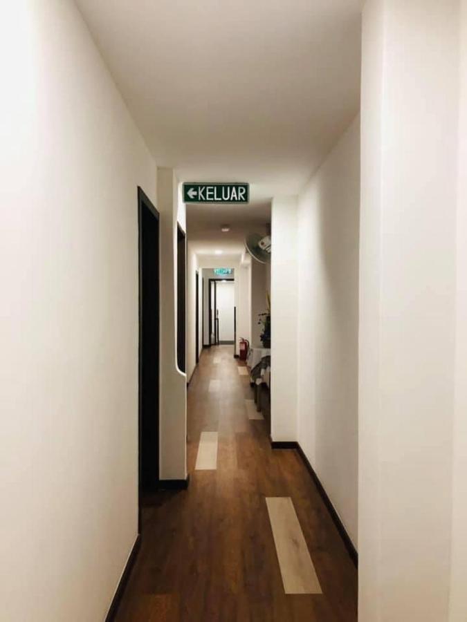 Kapit Hotel Kuching Exterior foto